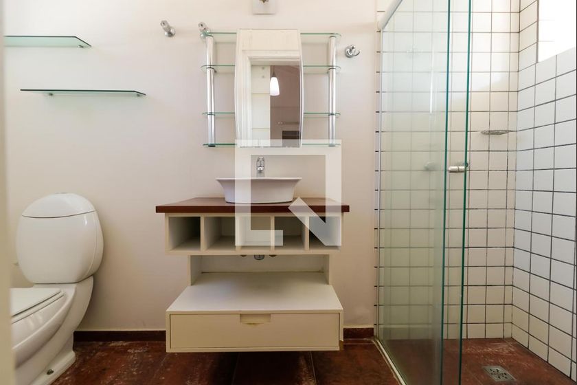 Casa à Venda - Mansões Santo Antônio, 3 Quartos,  380 m2 em , Campinas - sp | SoloBR