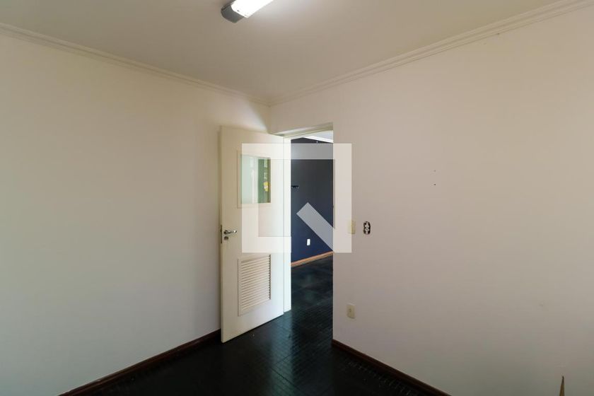 Casa à Venda - Mansões Santo Antônio, 3 Quartos,  380 m2 em , Campinas - sp | SoloBR