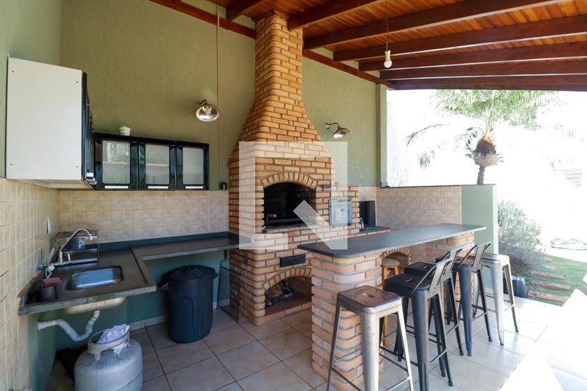 Casa à Venda - Mansões Santo Antônio, 3 Quartos,  380 m2 em , Campinas - sp | SoloBR