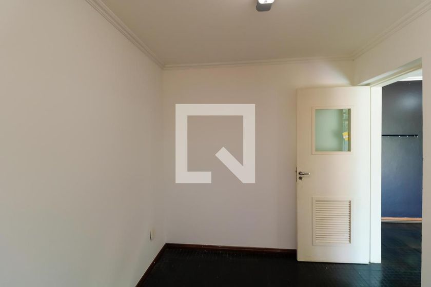 Casa à Venda - Mansões Santo Antônio, 3 Quartos,  380 m2 em , Campinas - sp | SoloBR