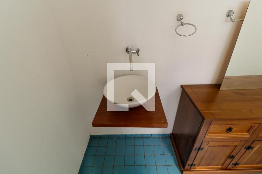Casa à Venda - Mansões Santo Antônio, 3 Quartos,  380 m2 em , Campinas - sp | SoloBR