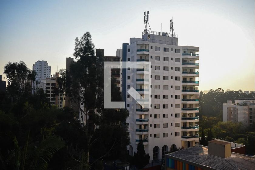 Apartamento, 3 quartos, 242 m² - Foto 10