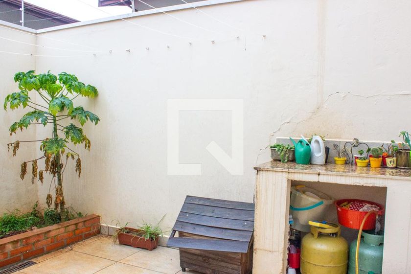 Casa à Venda - Mansões Santo Antônio, 4 Quartos,  243 m2 em , Campinas - sp | SoloBR