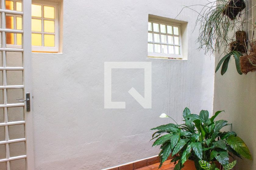 Casa à Venda - Mansões Santo Antônio, 4 Quartos,  243 m2 em , Campinas - sp | SoloBR