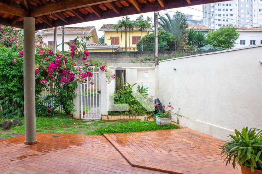Casa à Venda - Mansões Santo Antônio, 4 Quartos,  243 m2 em , Campinas - sp | SoloBR