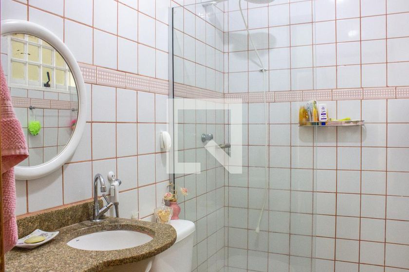 Casa à Venda - Mansões Santo Antônio, 4 Quartos,  243 m2 em , Campinas - sp | SoloBR