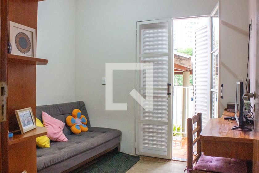 Casa à Venda - Mansões Santo Antônio, 4 Quartos,  243 m2 em , Campinas - sp | SoloBR
