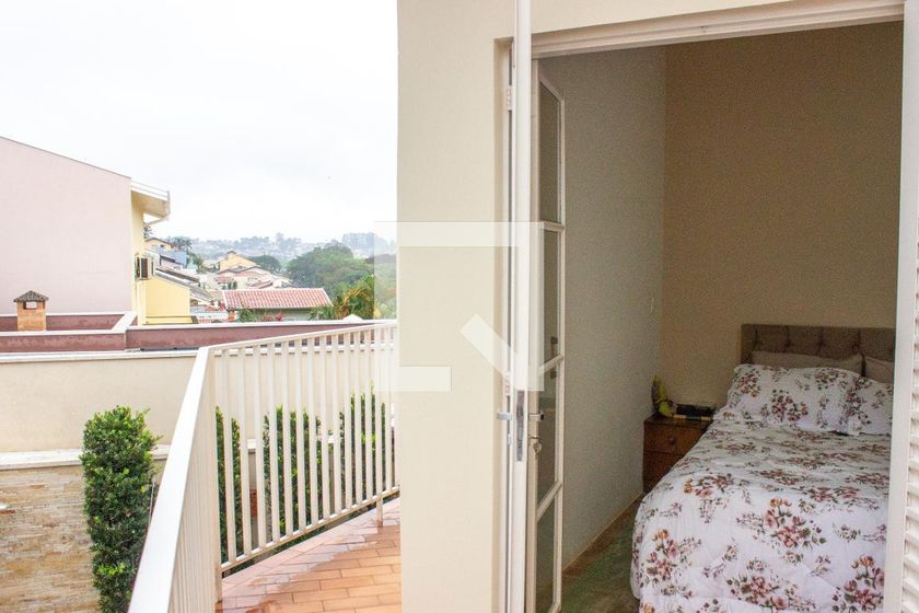Casa à Venda - Mansões Santo Antônio, 4 Quartos,  243 m2 em , Campinas - sp | SoloBR