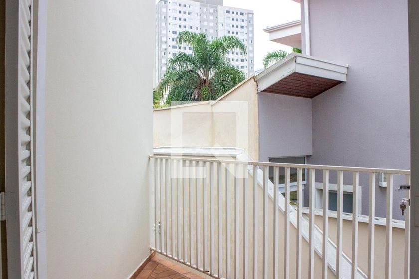 Casa à Venda - Mansões Santo Antônio, 4 Quartos,  243 m2 em , Campinas - sp | SoloBR