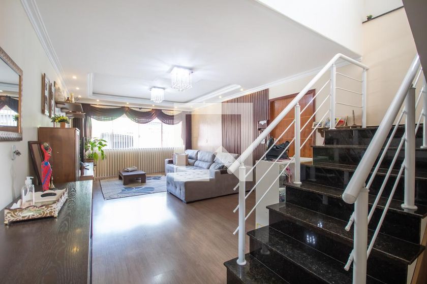 Casa, 3 quartos, 180 m² - Foto 1