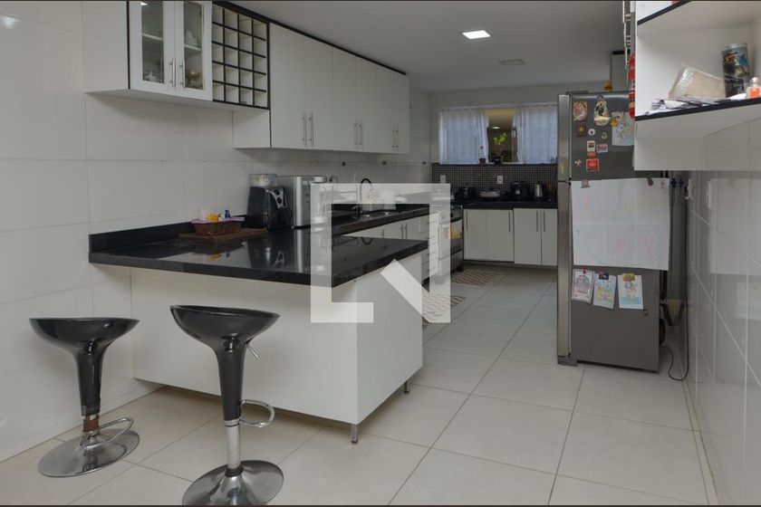 Casa, 4 quartos, 360 m² - Foto 66