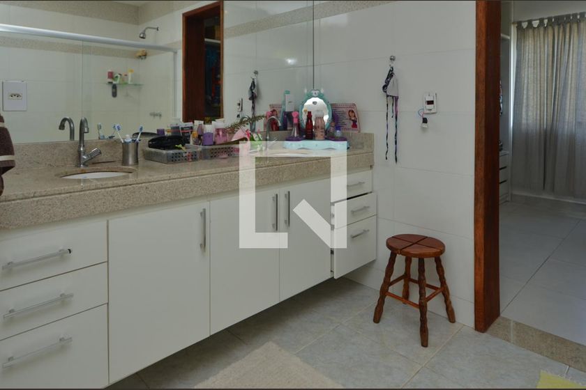 Casa, 4 quartos, 360 m² - Foto 44