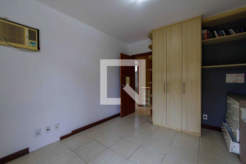 Casa, 4 quartos, 280 m² - Foto 45