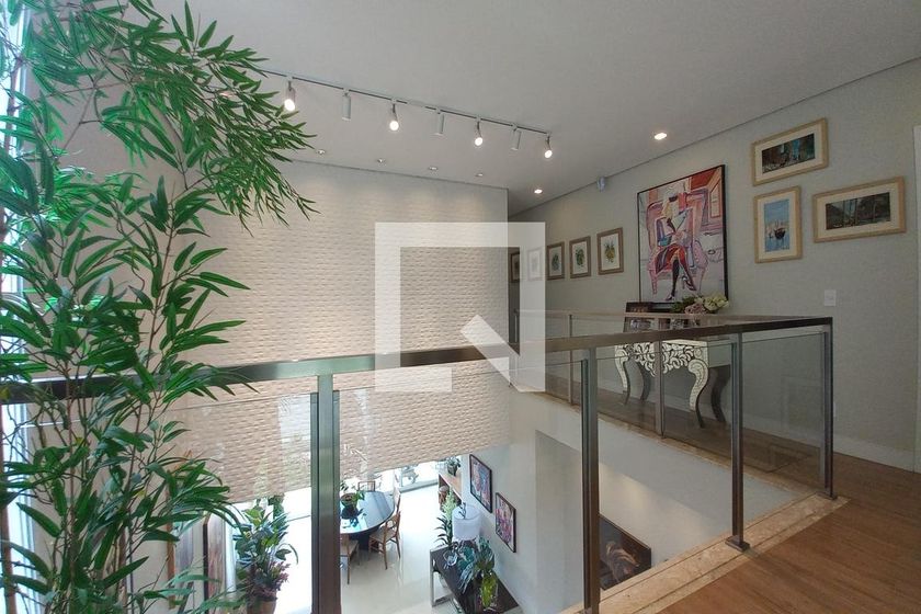 Casa à Venda - Swiss Park, 4 Quartos,  309 m2 em , Campinas - sp | SoloBR