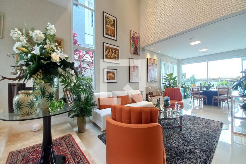 Casa à Venda - Swiss Park, 4 Quartos,  309 m2 em , Campinas - sp | SoloBR