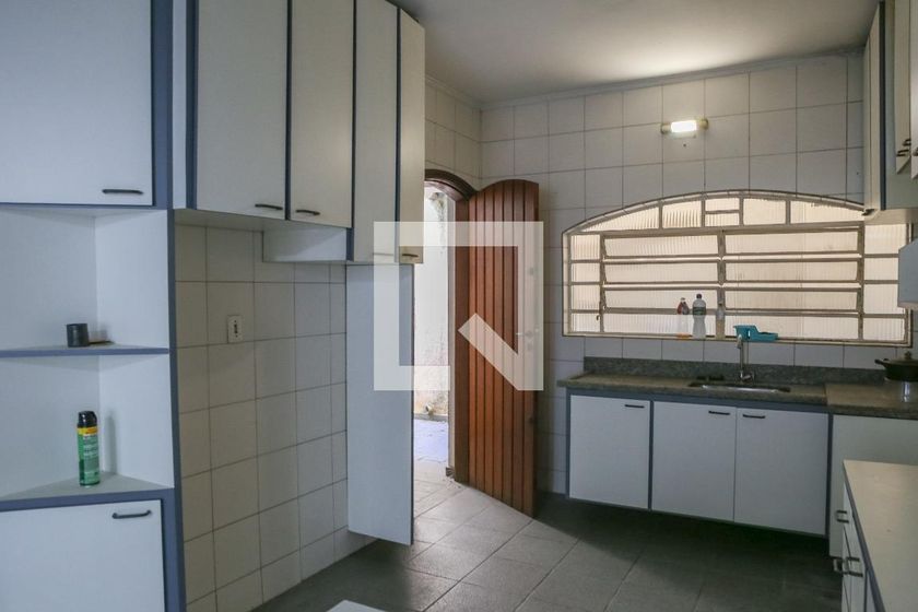 Casa, 3 quartos, 220 m² - Foto 83