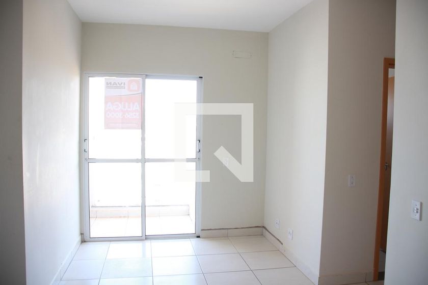 Apartamento com 2 quartos para alugar em Alto Umuarama, Uberlândia por R$ 2.000,00