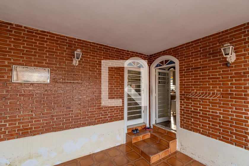 Casa à Venda - Jardim Flamboyant, 3 Quartos,  320 m2 em , Campinas - sp | SoloBR