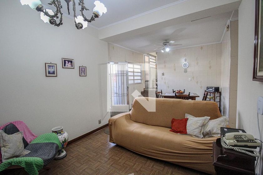 Casa, 2 quartos, 180 m² - Foto 1