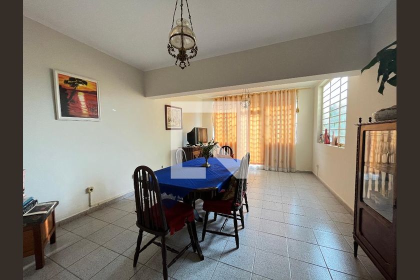 Casa à Venda - Jardim Chapadão, 4 Quartos,  270 m2 em , Campinas - sp | SoloBR