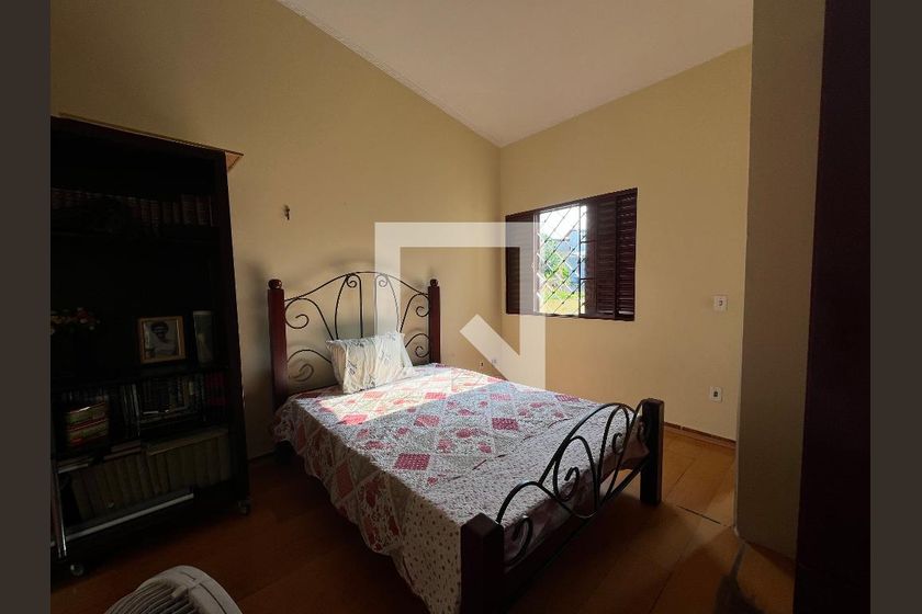 Casa à Venda - Jardim Chapadão, 4 Quartos,  270 m2 em , Campinas - sp | SoloBR