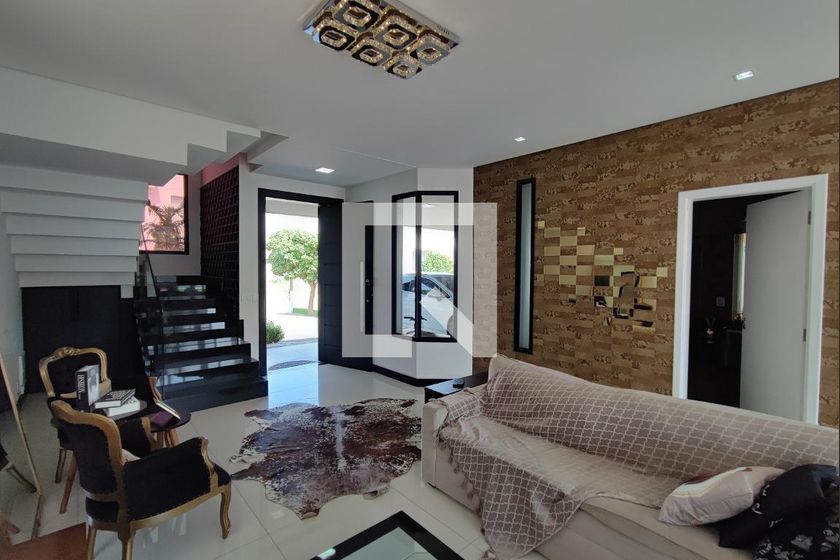 Casa à Venda - Swiss Park, 3 Quartos,  250 m2 em , Campinas - sp | SoloBR
