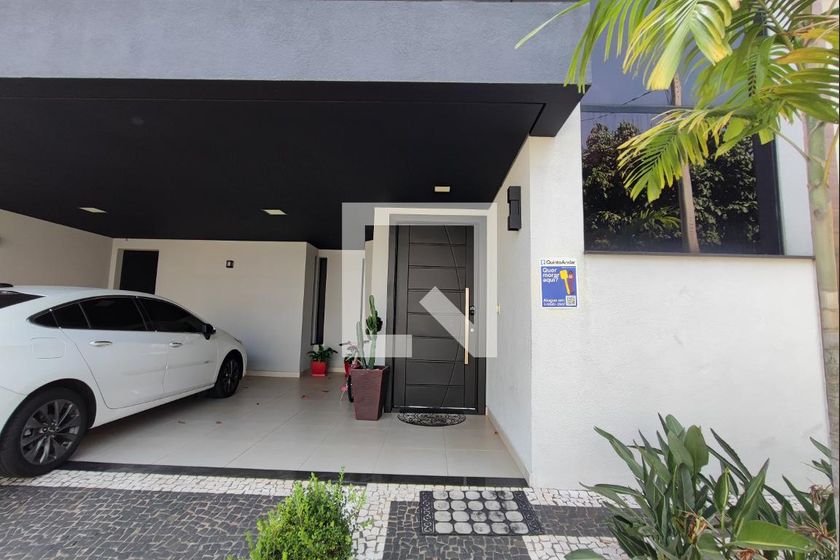 Casa à Venda - Swiss Park, 3 Quartos,  250 m2 em , Campinas - sp | SoloBR
