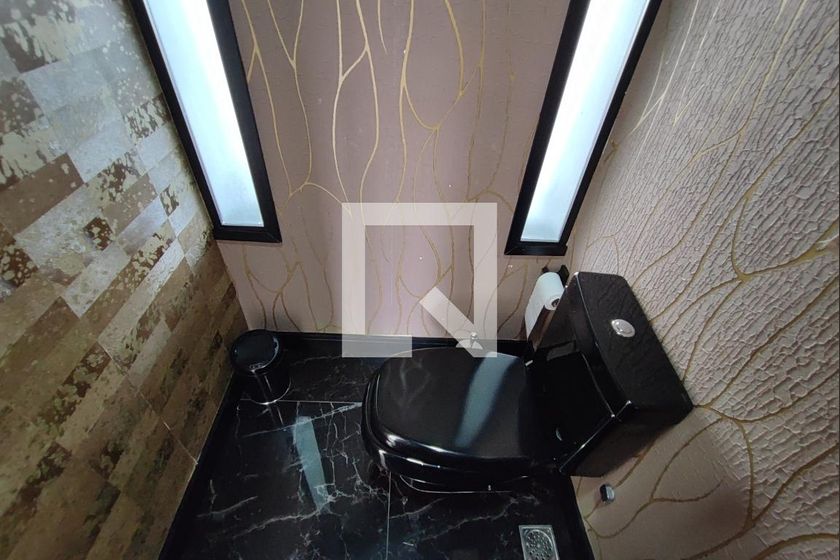 Casa à Venda - Swiss Park, 3 Quartos,  250 m2 em , Campinas - sp | SoloBR