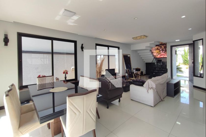 Casa à Venda - Swiss Park, 3 Quartos,  250 m2 em , Campinas - sp | SoloBR