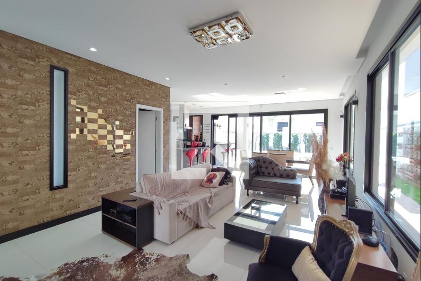 Casa à Venda - Swiss Park, 3 Quartos,  250 m2 em , Campinas - sp | SoloBR