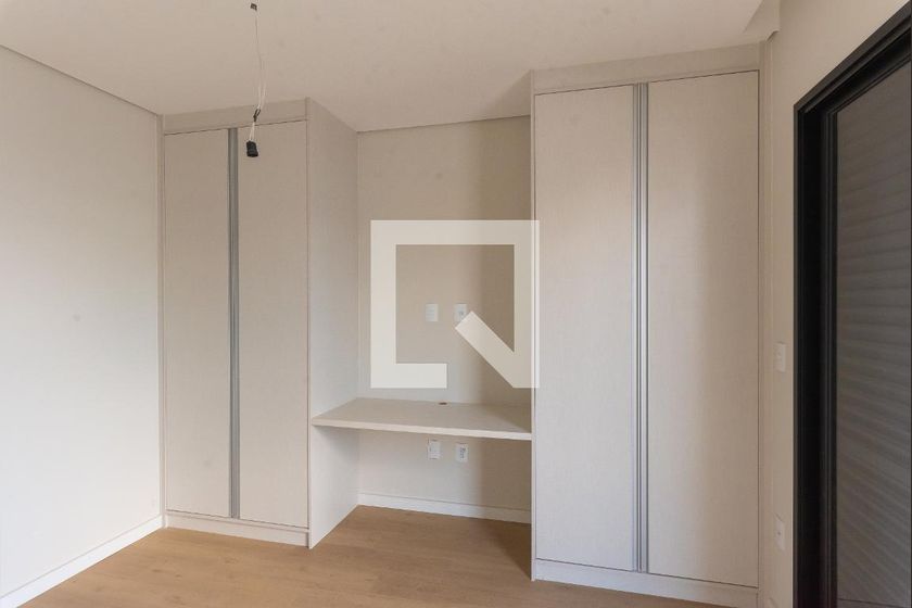 Casa à Venda - Swiss Park, 3 Quartos,  264 m2 em , Campinas - sp | SoloBR