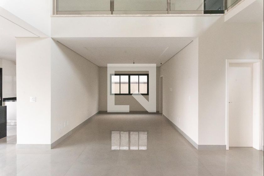 Casa à Venda - Swiss Park, 3 Quartos,  264 m2 em , Campinas - sp | SoloBR