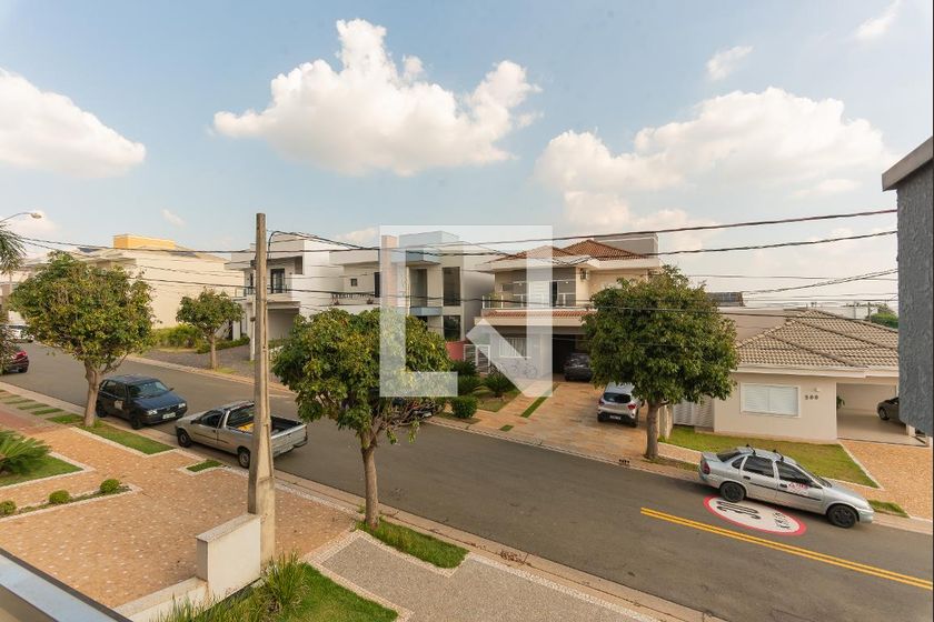 Casa à Venda - Swiss Park, 3 Quartos,  264 m2 em , Campinas - sp | SoloBR