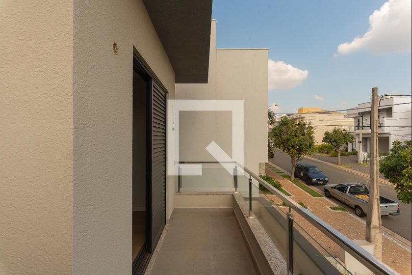 Casa à Venda - Swiss Park, 3 Quartos,  264 m2 em , Campinas - sp | SoloBR