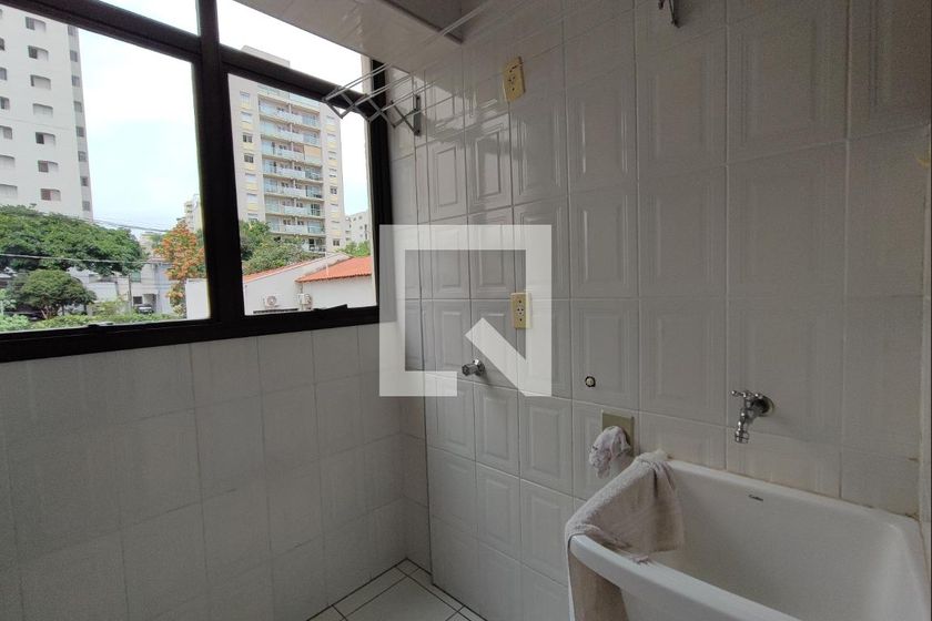 Apartamento à Venda - Cambuí, 1 Quarto,  48 m2 em , Campinas - sp | SoloBR