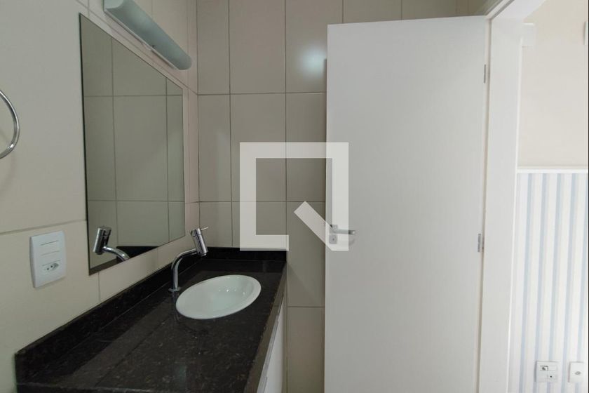 Casa à Venda - Swiss Park, 3 Quartos,  188 m2 em , Campinas - sp | SoloBR