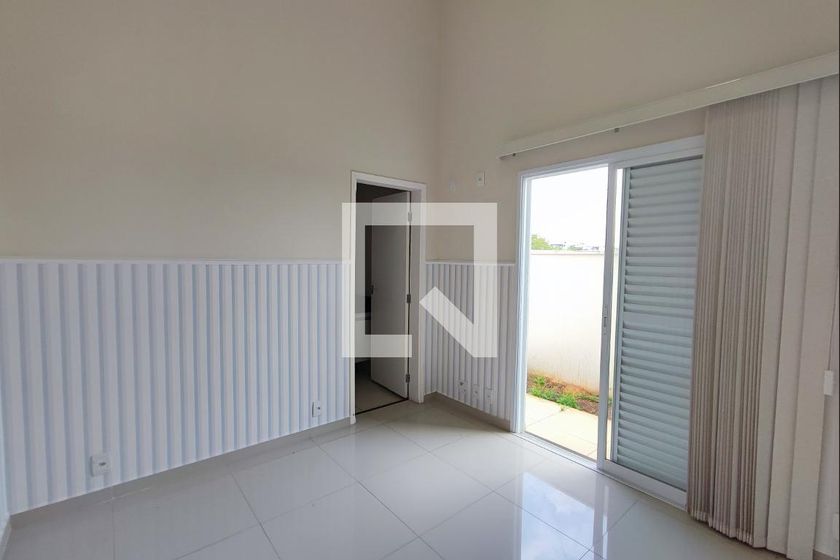 Casa à Venda - Swiss Park, 3 Quartos,  188 m2 em , Campinas - sp | SoloBR