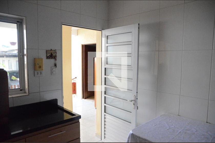 Casa, 2 quartos, 247 m² - Foto 26