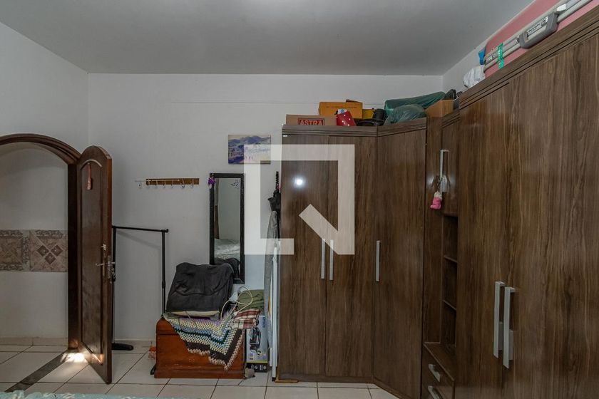 Casa à Venda - Taquaral, 2 Quartos,  164 m2 em , Campinas - sp | SoloBR