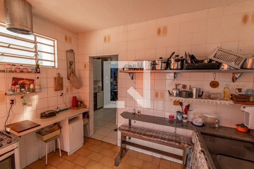 Casa à Venda - Taquaral, 2 Quartos,  164 m2 em , Campinas - sp | SoloBR