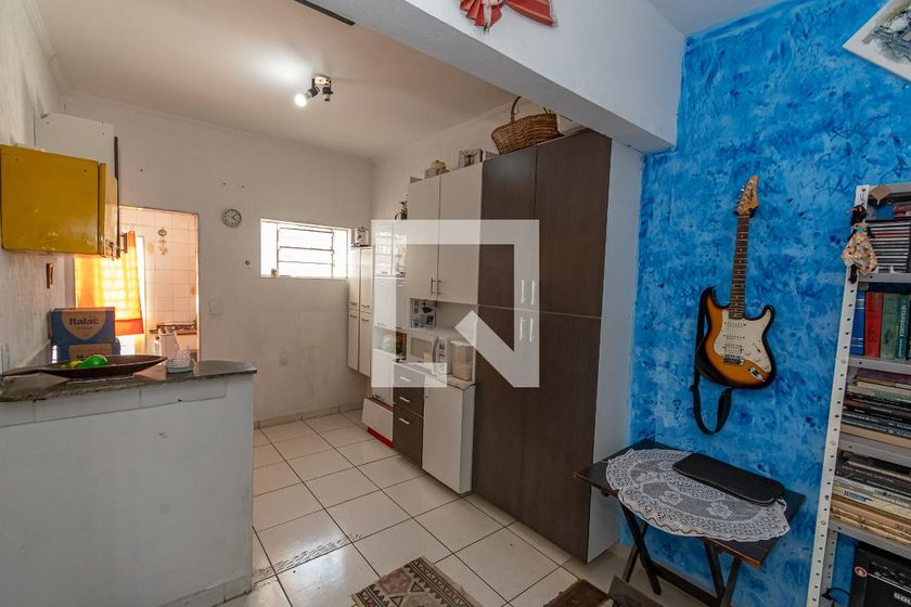 Casa à Venda - Taquaral, 2 Quartos,  164 m2 em , Campinas - sp | SoloBR