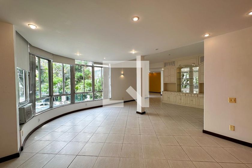 Apartamento, 4 quartos, 220 m² - Foto 1
