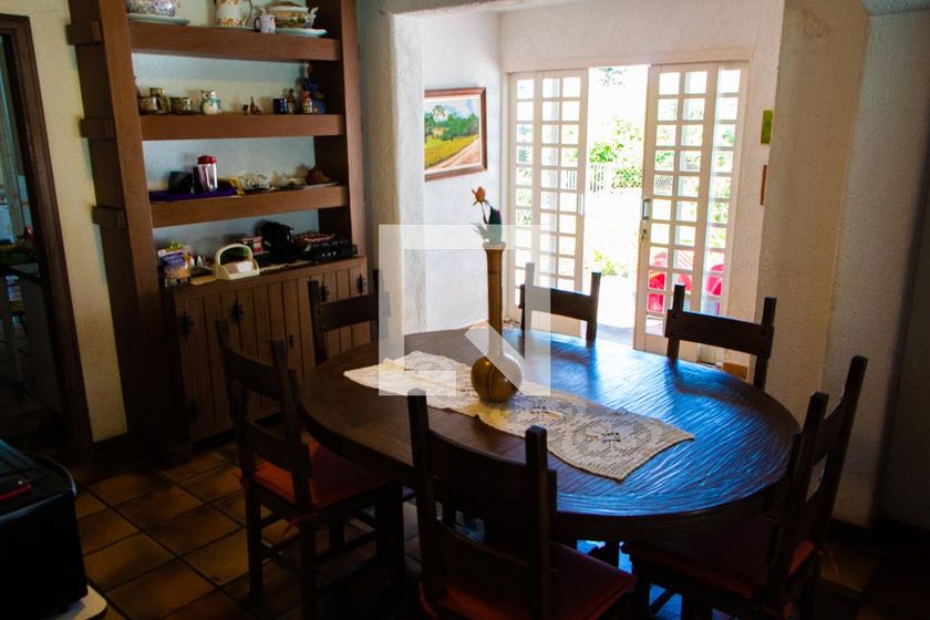 Casa à Venda - Vila Brandina, 4 Quartos,  1243 m2 em , Campinas - sp | SoloBR