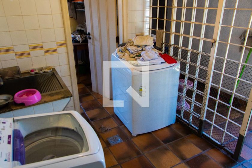 Casa à Venda - Vila Brandina, 4 Quartos,  1243 m2 em , Campinas - sp | SoloBR