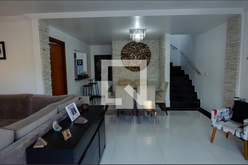 Casa, 3 quartos, 230 m² - Foto 9