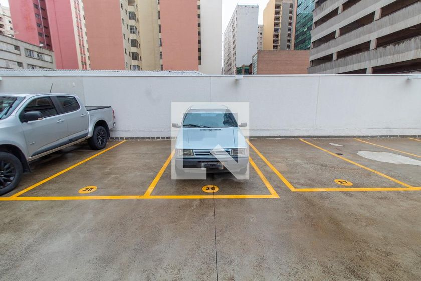 Apartamento à Venda - Centro, 1 Quarto,  40 m2 em , Campinas - sp | SoloBR