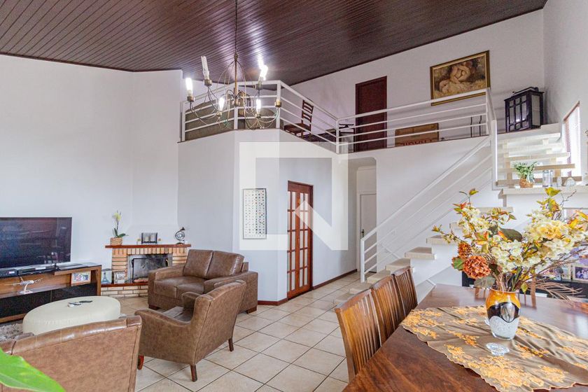 Casa, 4 quartos, 292 m² - Foto 3