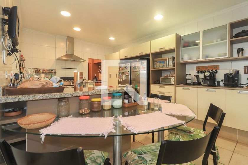 Casa, 4 quartos, 300 m² - Foto 53