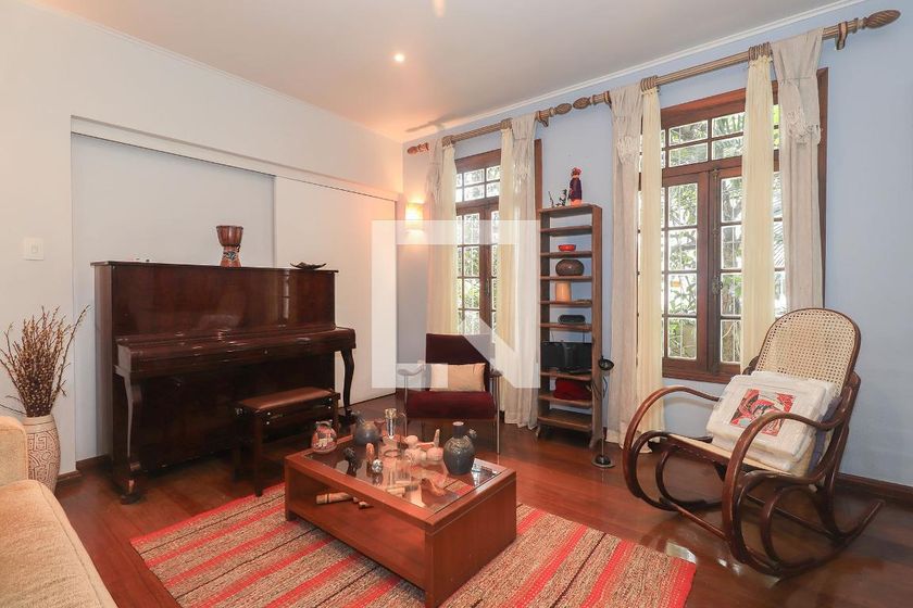 Casa, 4 quartos, 300 m² - Foto 2