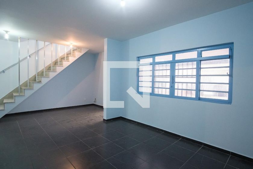 Casa, 3 quartos, 180 m² - Foto 1
